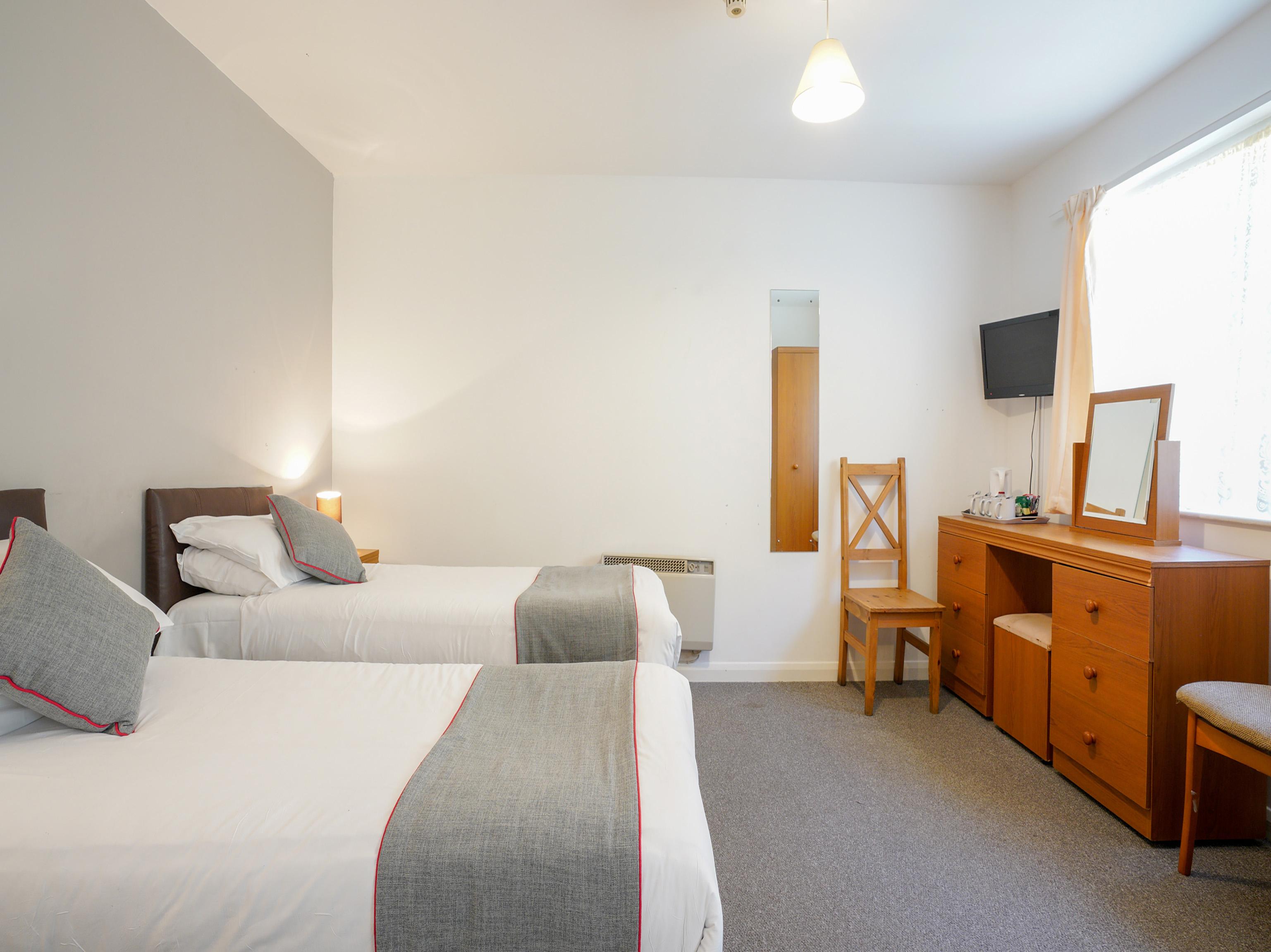 Oyo Shanklin Beach Hotel Esterno foto