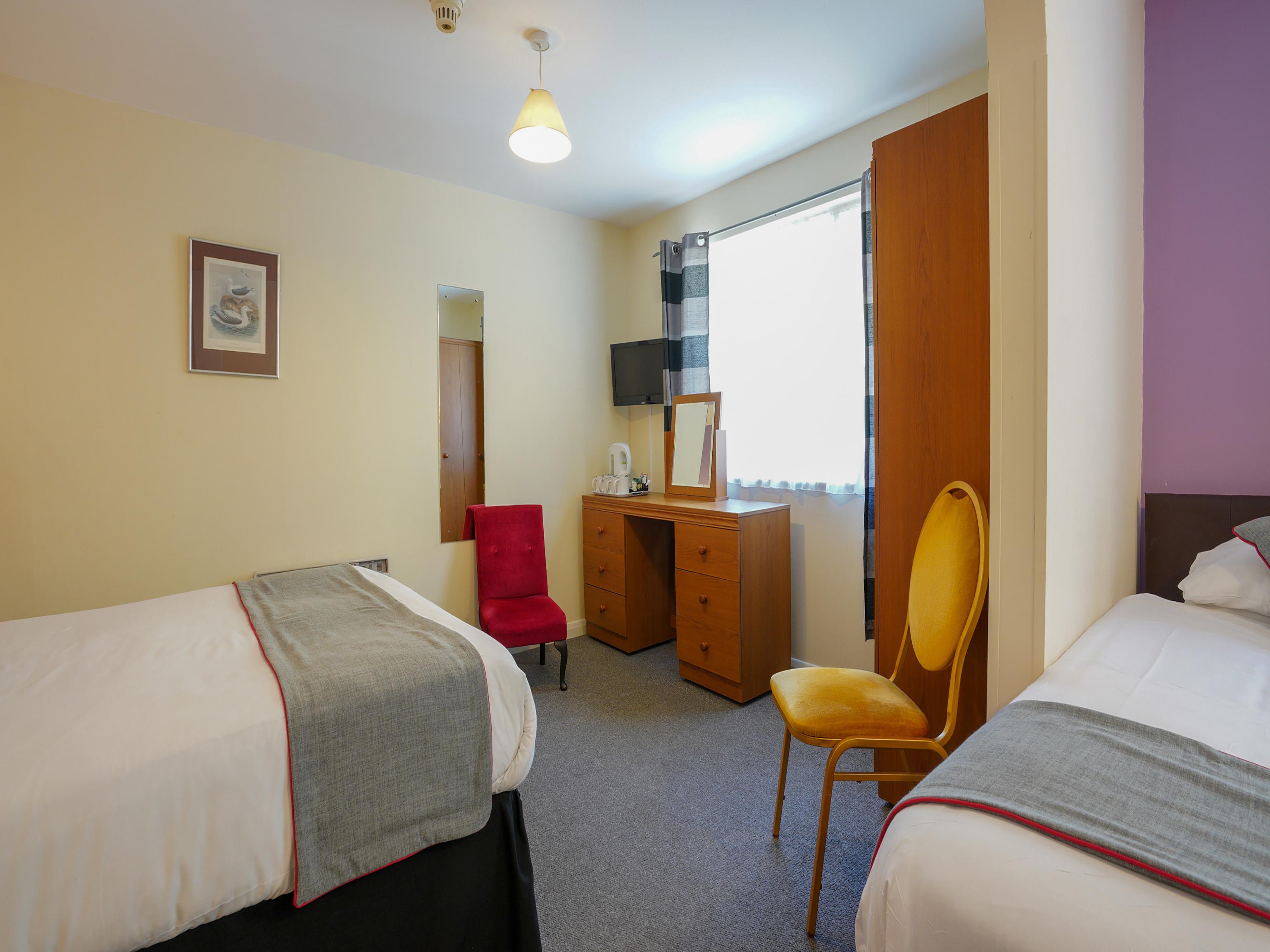 Oyo Shanklin Beach Hotel Esterno foto