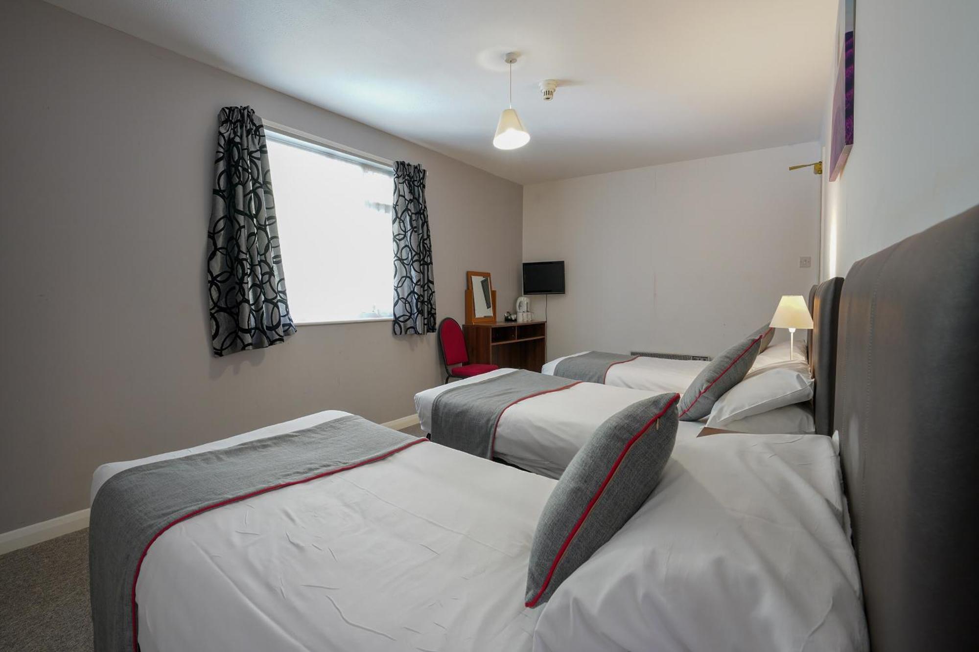 Oyo Shanklin Beach Hotel Esterno foto